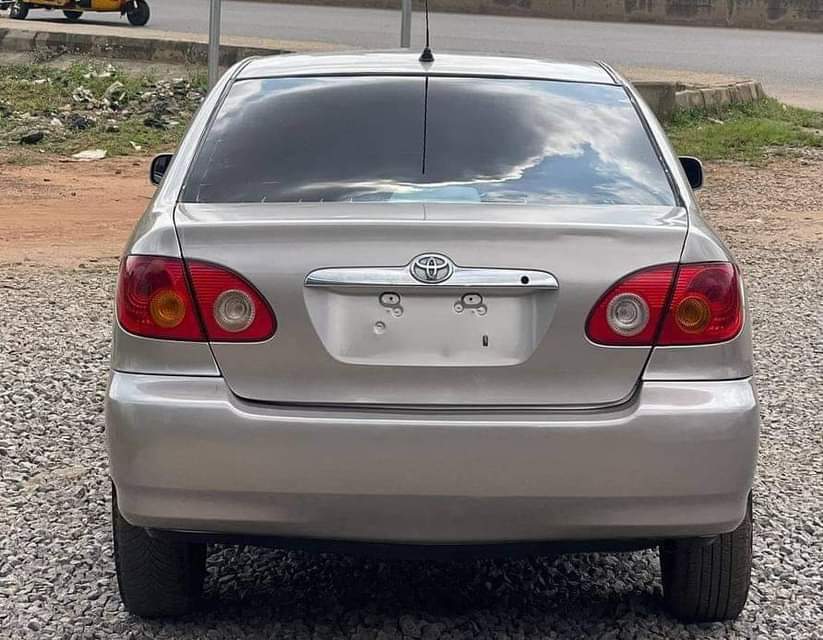 A picture of Toyota Corolla 2003 model Foreign used Tokunbo Factory fitted AC