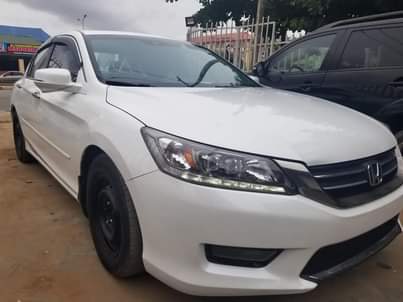 A picture of Honda accord 2013