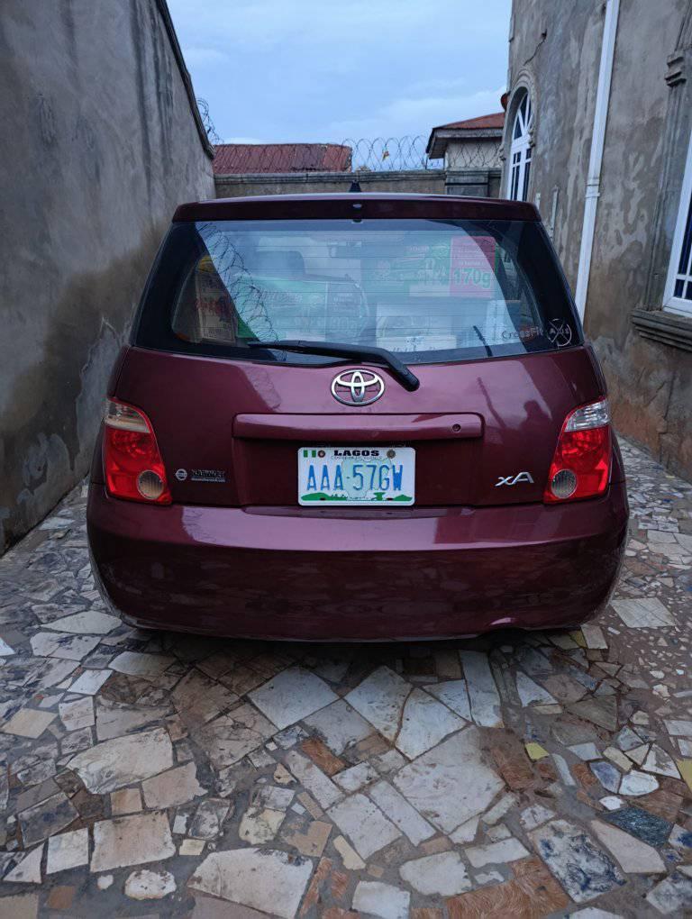 A picture of 2007 Toyota scion
