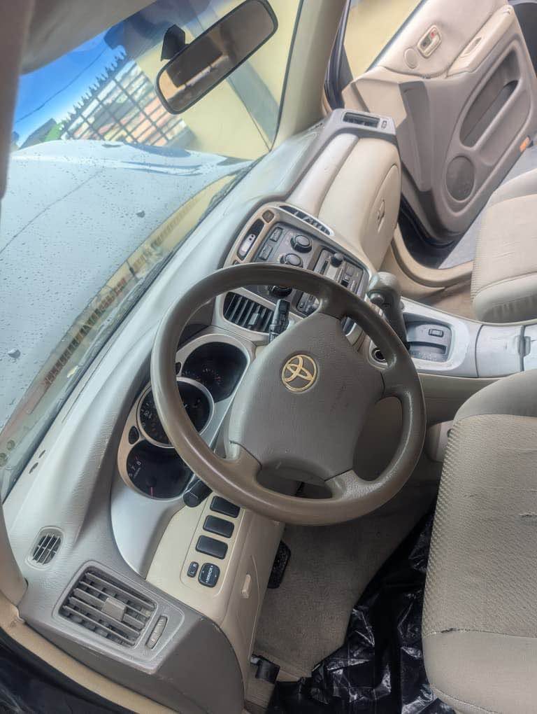 A picture of Toyota Highlander
