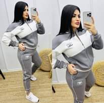 A picture of 2 Pcs Whastapp no 0626769536