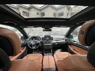 A picture of Extremely super clean and fresh toks standard registered Mercedes Benz