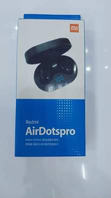 earphones
