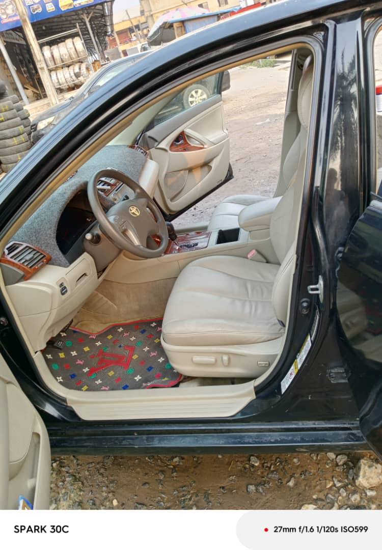 A picture of Toyota Camry spider