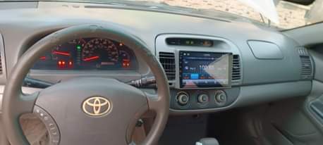 A picture of Toyota Camry 06 and Honda Pilot 06 for sale my