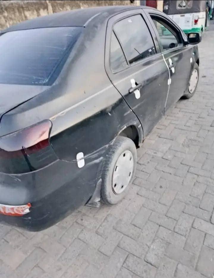 A picture of Toyota Yaris 08