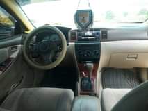 A picture of 2005 Toyota Corolla LE