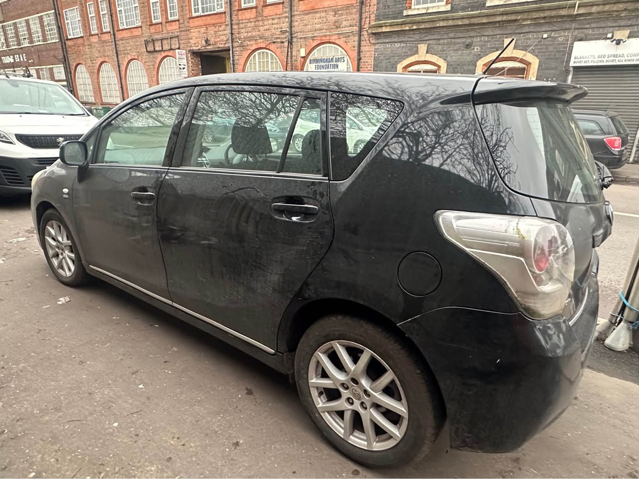 toyota verso