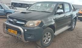 used toyota hilux