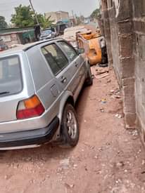 A picture of Golf 2 painted on first body Automatic buy and drive