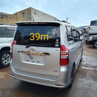 A picture of 2008 Toyota Vangurd