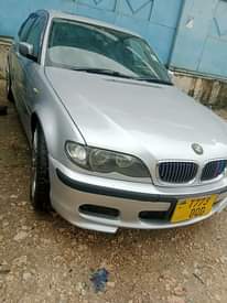 A picture of BMW 3 series old model