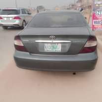 A picture of Camry 2004 model Engine and Gear perfect AC Super chilling