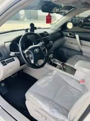 A picture of 1 MONTH REGISTERED 2011 TOYOTA HIGHLANDER SPORT EDITION NOT USED