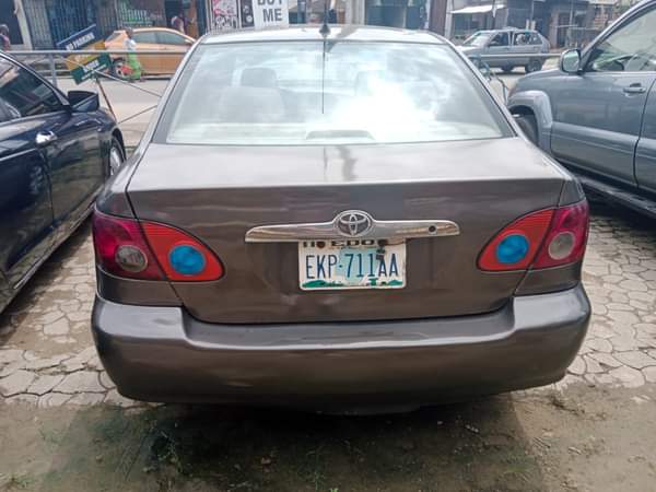 A picture of 2004 Toyota corolla Engine Gear Ac needs gas 3 450m