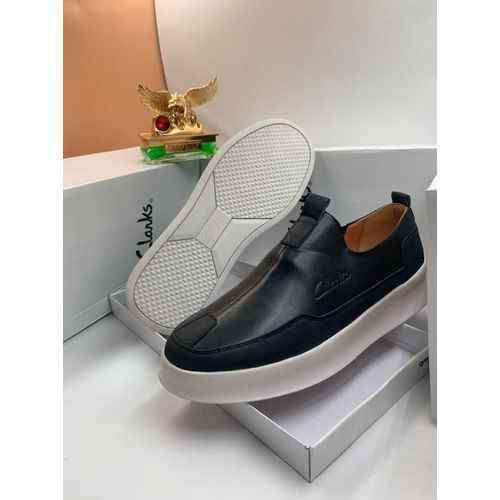 A picture of Clarks Classy Men s Clarks Shoe Black