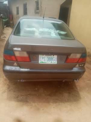 A picture of 2000 nissan 2000