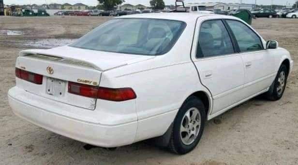 A picture of Pencil light Camry 2004