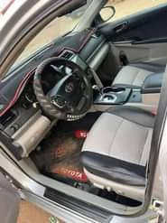 A picture of Toyota Camry spider Year 2014 AC 100 Gear 100 Engine