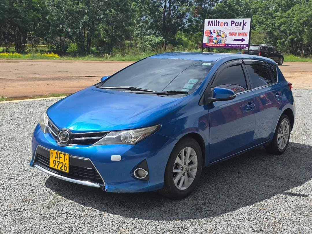 used toyota auris