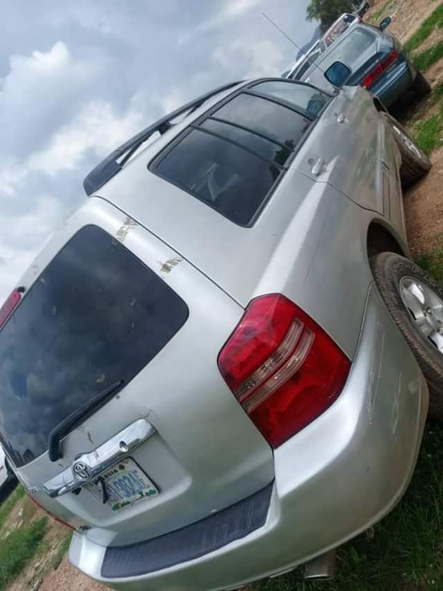 A picture of Untouched engine and gear with chilling AC Buy and drive