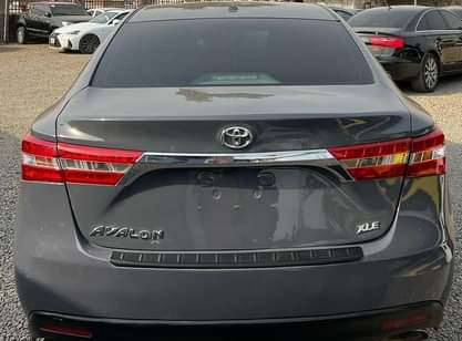 A picture of TOYOTA AVALON XLE Keyless Fullest Option Model 2015 Price 12