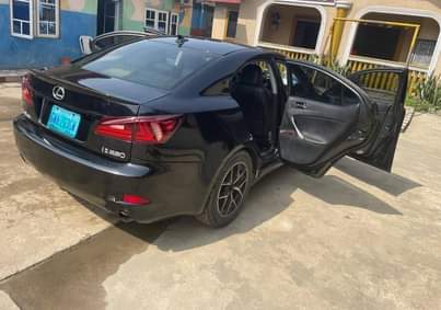 A picture of Sharp Lexus is250 very sound and good with android screen
