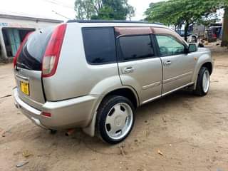 A picture of Nissan xtrail Cc1990 Mwaka 2001 Full Ac
