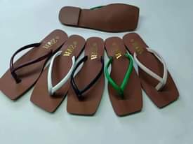A picture of Footwears