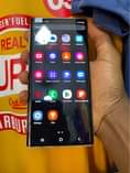 A picture of 256gb Samsung Galaxy note 10 plus