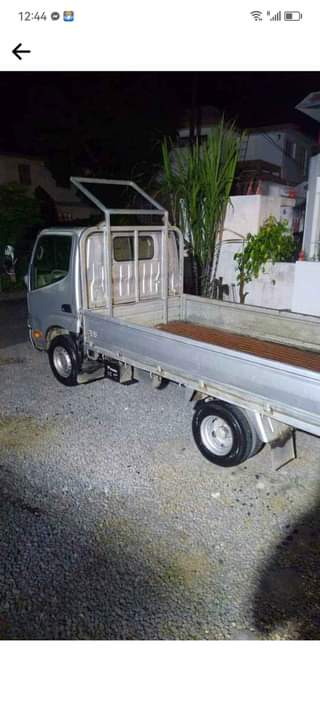 toyota dyna