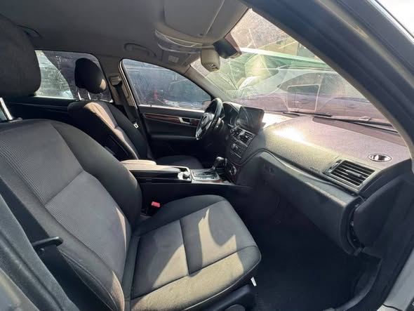 A picture of Mercedes Benz C200 2008 model