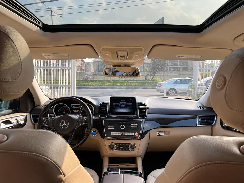 A picture of GLE350 2016 registered