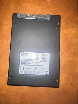 A picture of 2 tb kingstone ssd disk