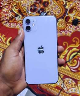 A picture of IPHONE 11 PLAIN