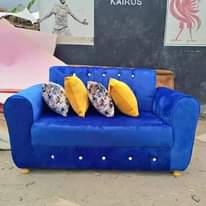 A picture of sofa mpya za kisasa 160000 usafir juu yangu 0785939368 whatsap