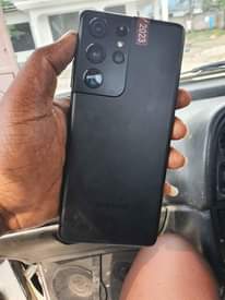 A picture of SAMSUNG S21 ULTRA