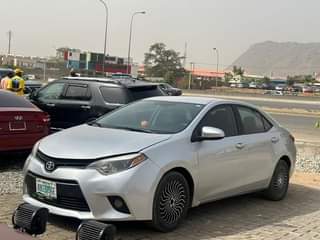 A picture of Extremely clean 2014 15 Corolla 8 1million