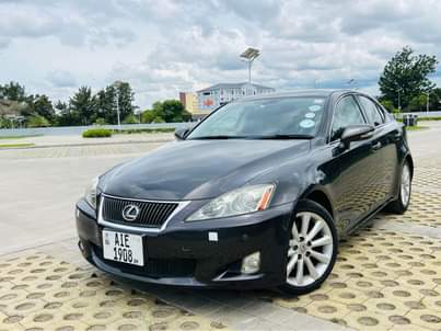 lexus