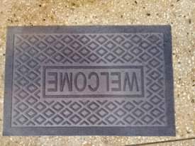 A picture of Simple Door mart