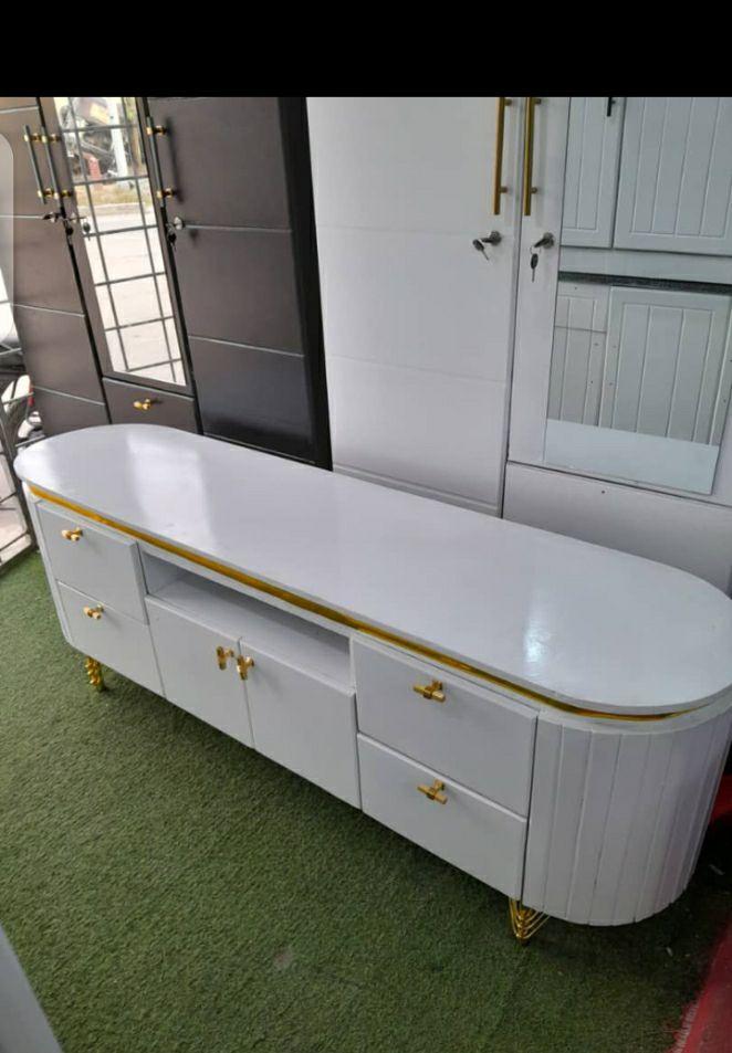 A picture of Ferniture