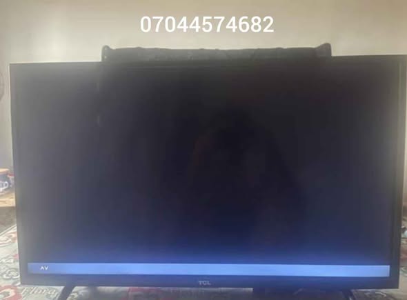 A picture of 32 Inches Led TCL TV