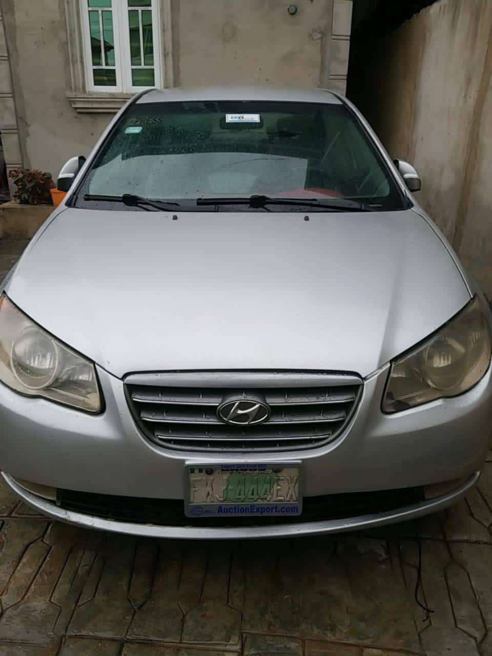 A picture of Hyundai Elantra 2008