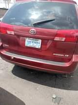 A picture of Toks standard Toyota Sienna 2006 model