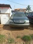 A picture of Lexus Rx 300 2001 model