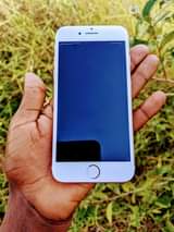 A picture of Iphone 7 plain imenyooka finger saaf bypass gb32 bh96