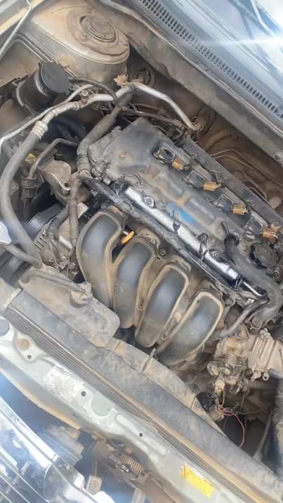 A picture of Toyota corolla Bank type MANUAL GEAR good engine AC not