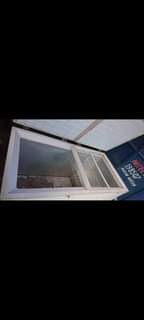 A picture of Freezer Kubwa Sana Lita 450 La Biashara Laki 7 Na