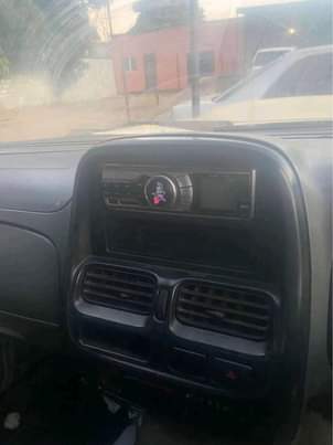 used nissan hardbody