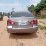 A picture of Toyota corrola 04